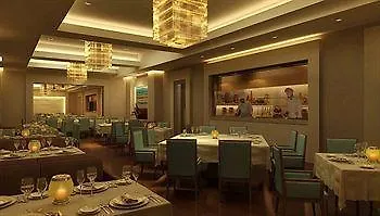 Park Plaza Chandigarh Zirakpur 4*,