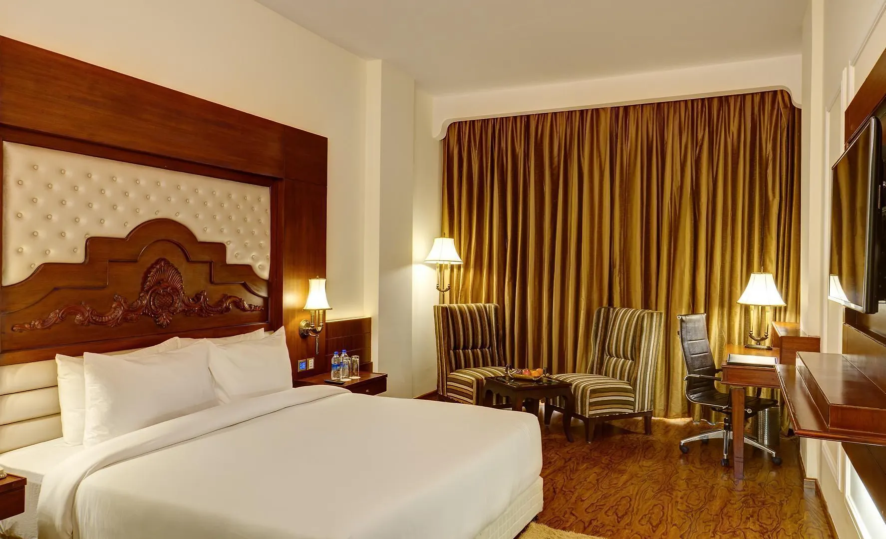 Park Plaza Chandigarh Zirakpur Hotel